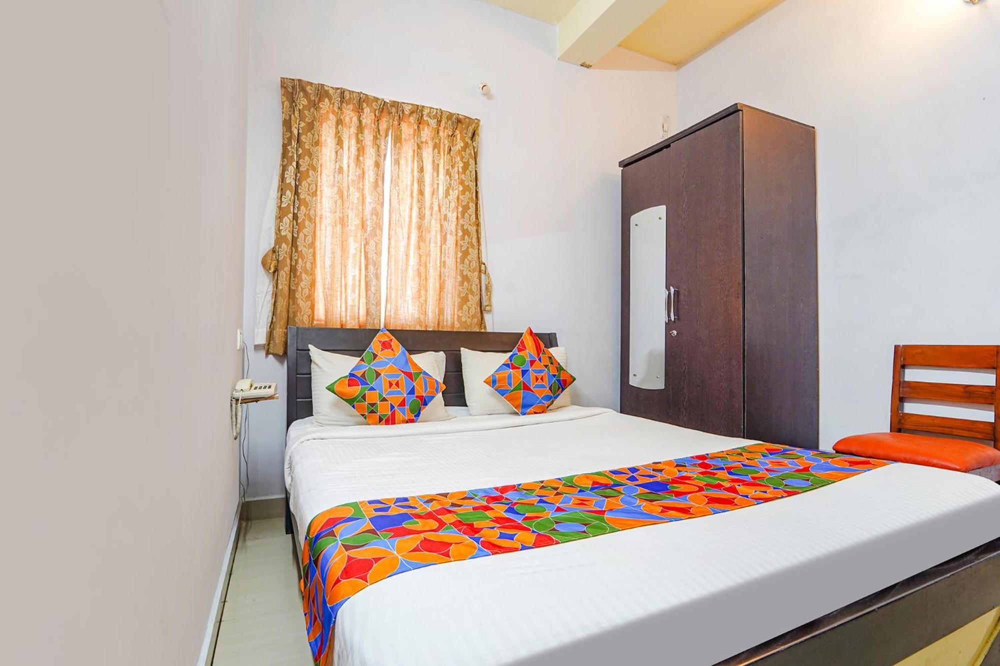 Fabexpress Its South East Residency Hotel Siruseri Exterior foto